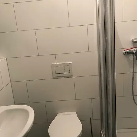 Zimmer 1